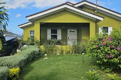 Image de Stonebrook Villa Chateau Trelawney Jamaica \n3 bedrooms 3 bathrooms.