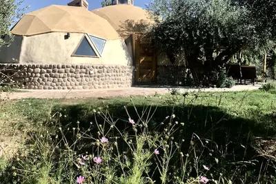 Image de New Listing! Exotic Dome on Organic Farm near top wineries.
