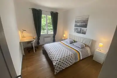 Image de Superbe T3, 85m2 en résidence, grand parking privé