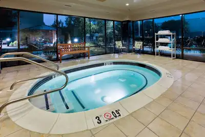Image de 1-Bedroom | Great Location | Pool, Hot Tub Access