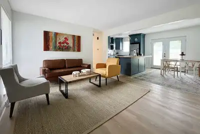 Image de Stylish 2br Near highway/Advent Health/Dwntwn Op