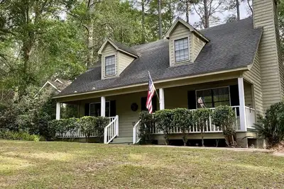 Image de Donna’s Charm: 3 bedroom\/king suite\/pools\/golf
