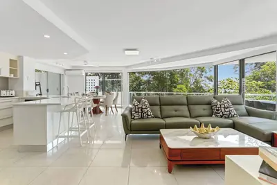 Image de Penthouse 9 - The Cove