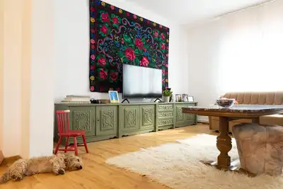 Image de Generous family home