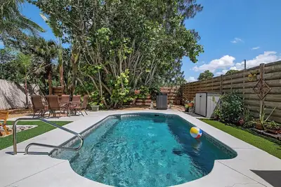 Image de Cozy Pool Home Short Drive to Siesta Key Beaches
