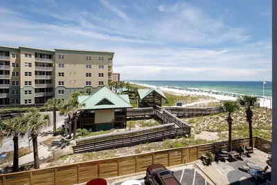 Image de Nautilus 2407 Gulf View 2bd/2ba 4th Floor. Free Beach Service 3/1-10/31