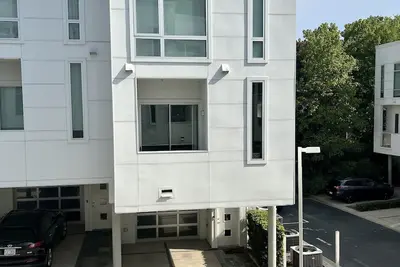 Image de Stunning Artsy 3bed in heart of Uptown Charlotte