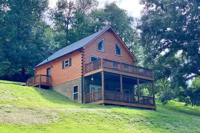 Image de Smoky Hideaway • 2Bed 2Bath Cabin • Near Bike Trail