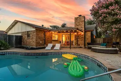 Image de 4 Br I Private Pool I Bbq I Patio I Garage Parking