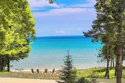 Image de Beaver Island - The Guest House