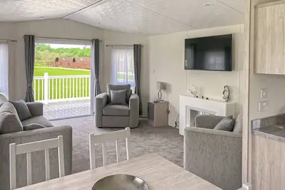 Image de 2 chambres à coucher à Hoddesdon