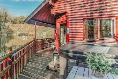 Image de Woodpecker Lakeside Lodge