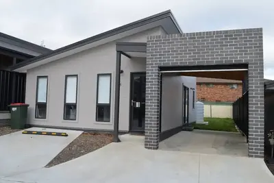 Image de Cozy new 3 bedroom villa in secure complex.