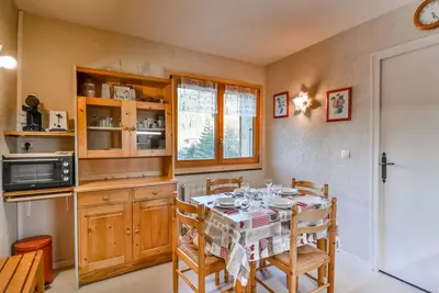 Image de Appartement T2 idéalement situé entre les télécabines Mont Chéry et Chavannes, au cœur des Gets