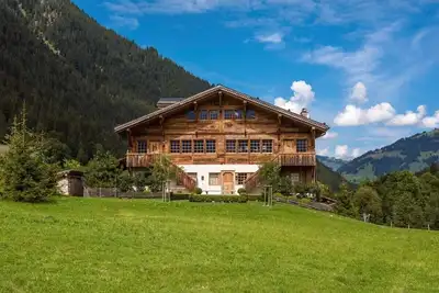 Image de Top Luxury Traditional Swiss Chalet with Spa