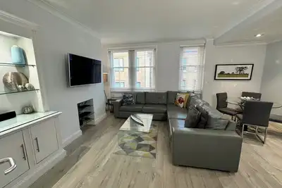 Chiltern Street Apartments - Superior E