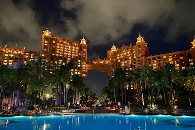 Image de Harborside at Atlantis With Full Resort Access Aug 1st - Aug 8th - 4 wristbands