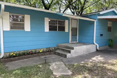 Image de Little Blue Cottage