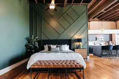 Image de Tailor Loft Studio| Living in the Heart of Knox