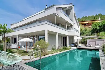 Image de Appartement \"SeeArt-Apartment No 86\" avec vue sur le lac, piscine & Wi-Fi