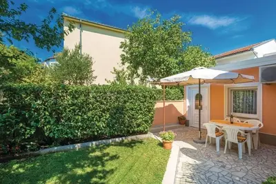 Image de Appartement d'une chambre avec la terrasse Novi Vinodolski (A-19963-a)