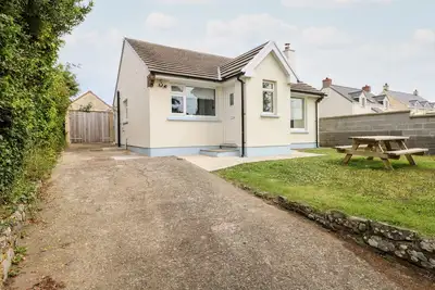 Image de Chalfonts Cottage, pet friendly, character holiday cottage in Penparc
