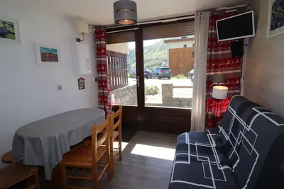 Image de Studio rénové à Tignes Le Lac, proche pistes et commerces, balcon et terrasse privative