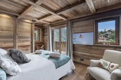 Image de Chalet neuf à Saint Martin de Belleville, 200m des pistes, spa privé, 10 personnes