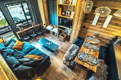 Image de Duplex rénové à Tignes · Proche pistes et commerces · Balcon · 6 pers · Wifi