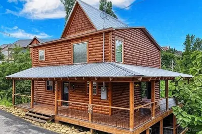 Image de Appalachian Lookout, $1089  Free Attraction tickets for each paid day, Dollywood
