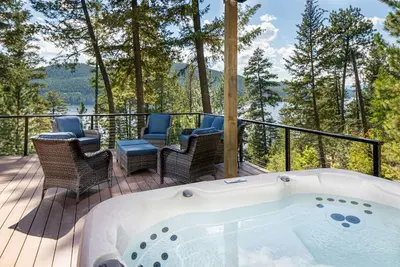 Image de 2022 Modern Whitefish Lake Home with Private Hot Tub and Stunning Lake Views!