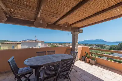 Image de Appartement Via Mostella 2 avec vue sur la mer, jardin et Wi-Fi.