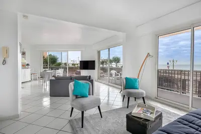Image de Front de mer, bel appartement pour 6