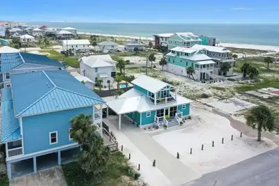 Image de West End of Mxb, 200 Steps from Beach with Ground Floor Br ~ Second Chance