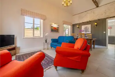 Image de Holt Coach House - sleeps 4 guests in 2 bedrooms