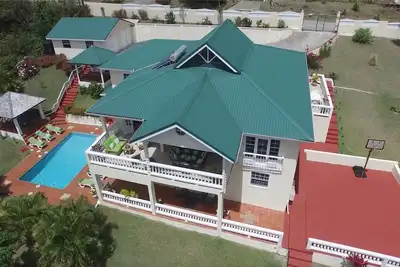Image de Villa Decaj - Beautiful 2 bedroom Villa with private pool in Cap Estate