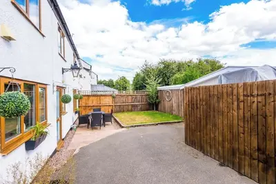 Image de Charming cottage, ideal for Families, Free Parking
