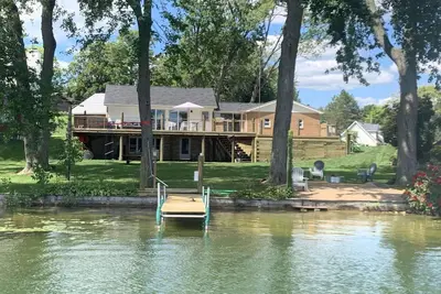Image de Miner Lake Lakefront Beach Cottage for Family Fun