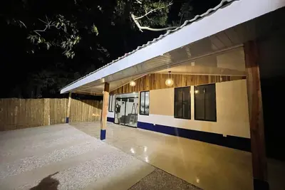 Image de ¡hermosa Casa Completamente Nueva, Ubicada a Solo 10 min de la Playa!