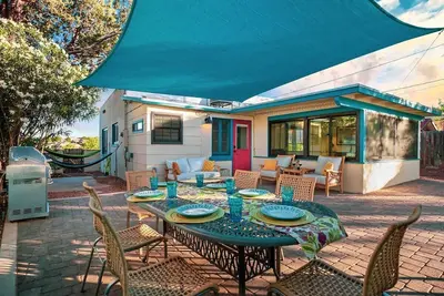 Image de The Quail Cottage Sunny Historic Remodel+Wineries+Outdoor Living