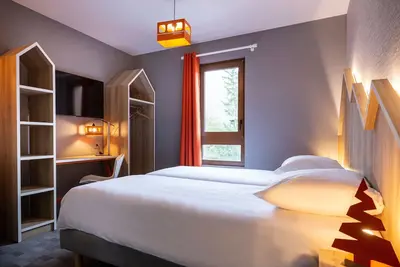 Image de Chambre Confortable avec Vue Village | Wi-Fi | By LeaveTown