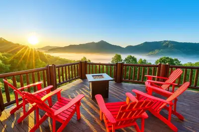 Image de Scenic Family Getaway, Hot Tub, Theatre, Game Room, Pet Friendly & Elopements Ok