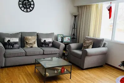 Image de Spacious 2- Bedroom bungalow with Free Parking