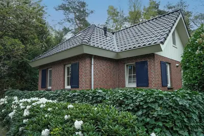 Image de Bungalow with 4 bedrooms and a garden