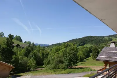Image de 2ème étage, balcon, parking, télévision, casier à ski, 26m², Le Grand Bornand