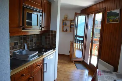 Image de Étage -1, balcon, parking, télévision, casier à ski, 25m², Châtel