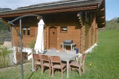 Image de Chalet, 3m du centre station, terrasse, balcon, cheminée ou poêle à bois, parking, télévision, 124m²