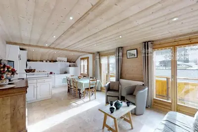 Image de Wifi, 2ème étage, vue montagne, balcon, parking, casier à ski, 80m², Le Grand Bornand