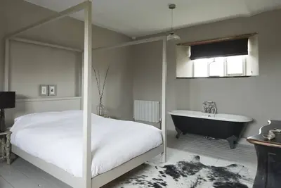 Award-winning, stylish and simple, in a countryside setting near the coast
