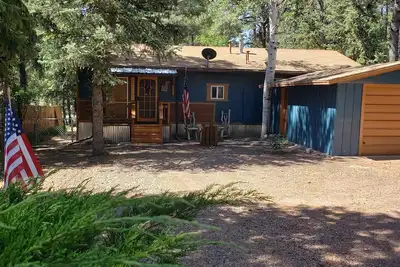 Image de Lazy Double J Aspen Cabin, Backs National Forest! Discount for Law Enforcement! \n